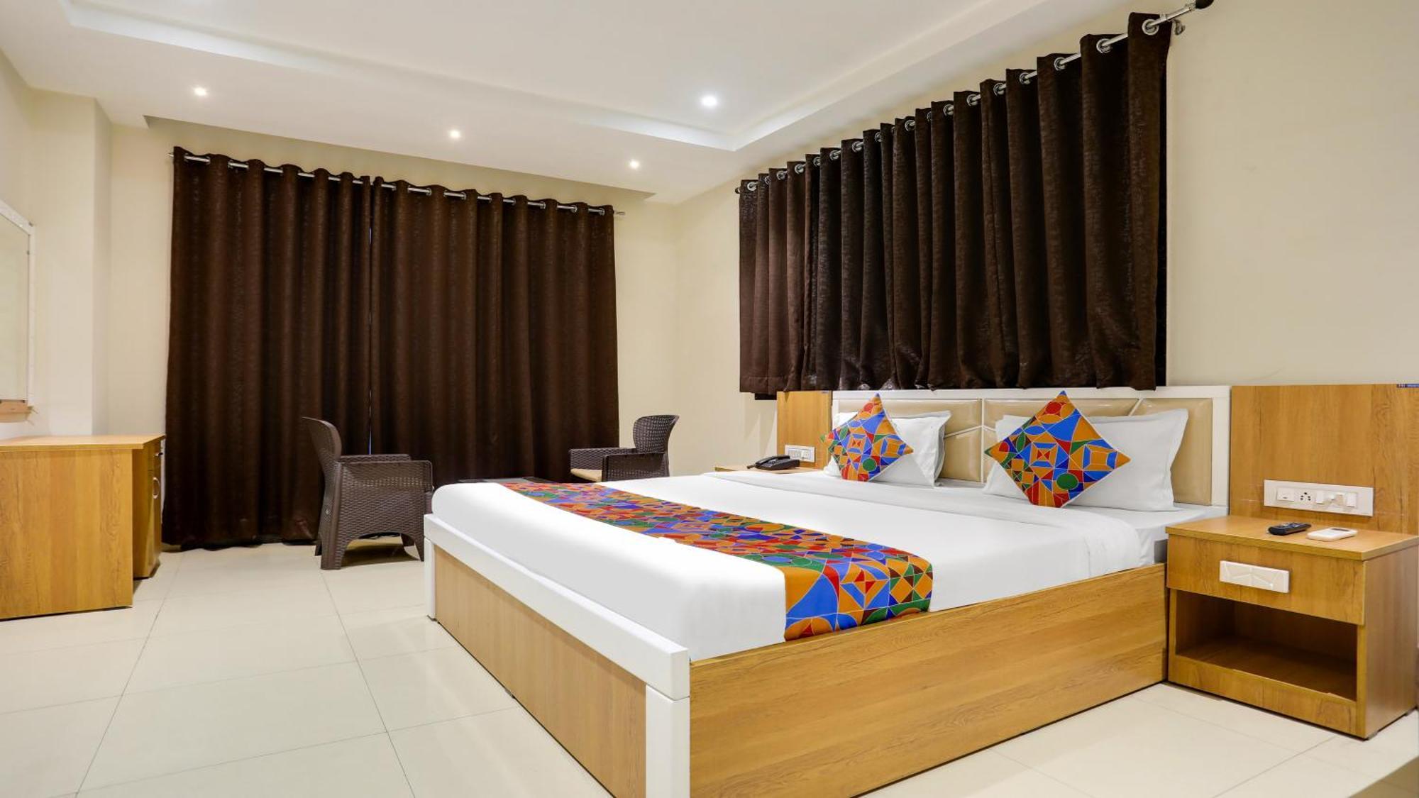 Fabhotel Mansarovar Inn Raipur  ภายนอก รูปภาพ