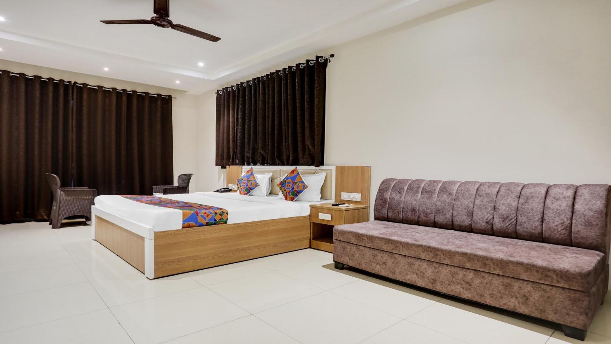 Fabhotel Mansarovar Inn Raipur  ภายนอก รูปภาพ