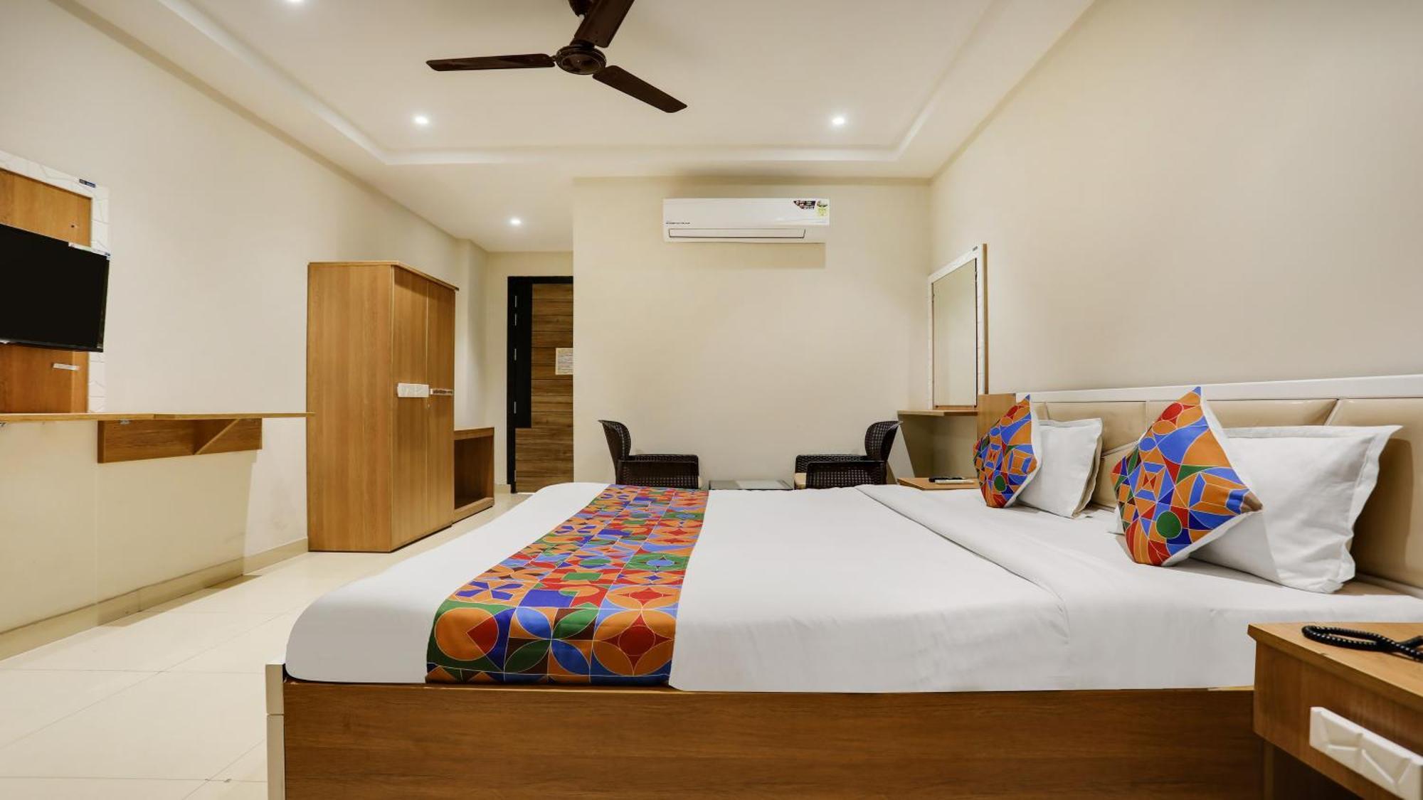 Fabhotel Mansarovar Inn Raipur  ภายนอก รูปภาพ