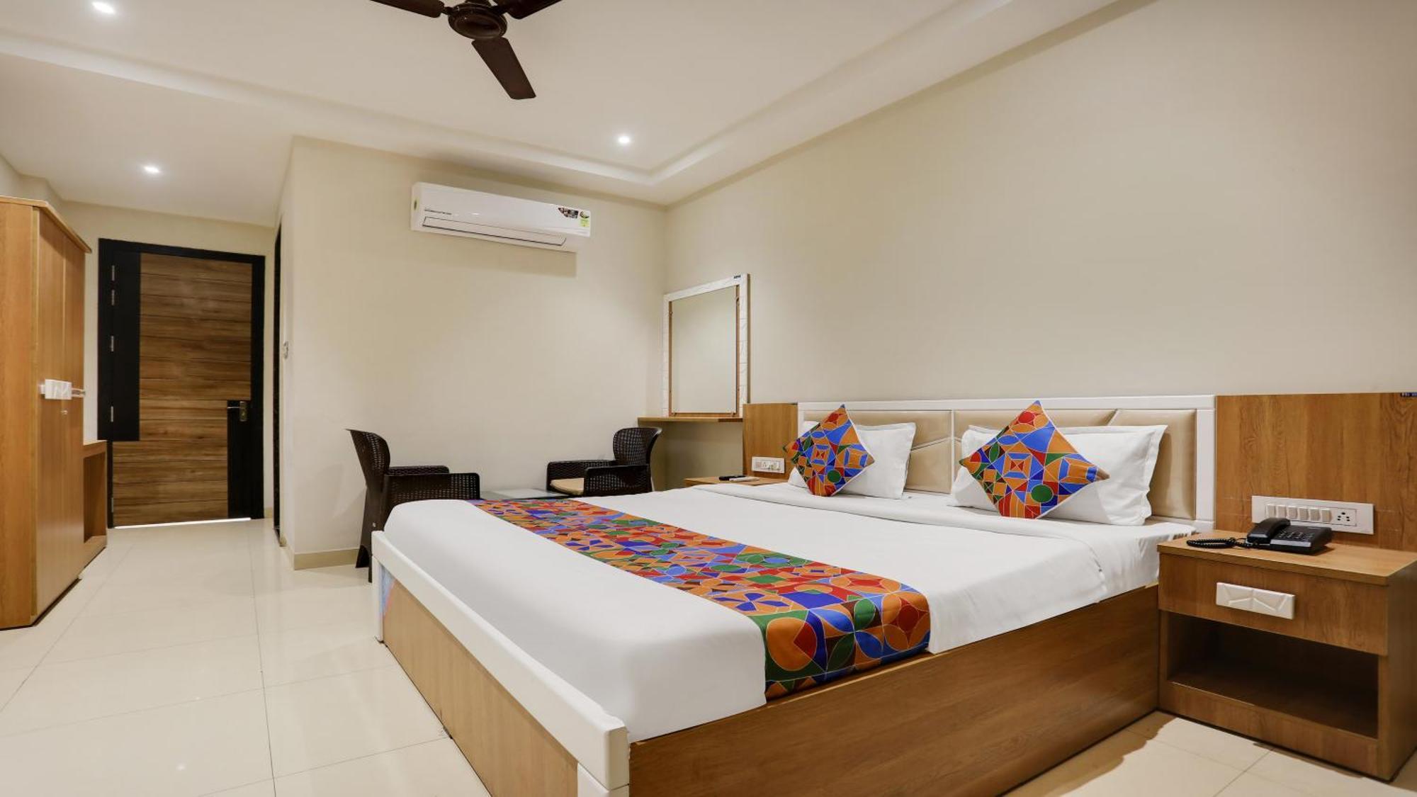 Fabhotel Mansarovar Inn Raipur  ภายนอก รูปภาพ